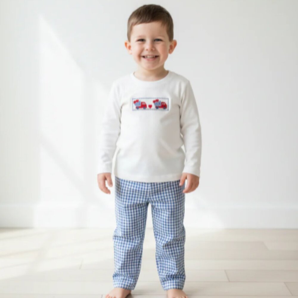 Boys Smocked Valentine's Pant Set - petit bébé